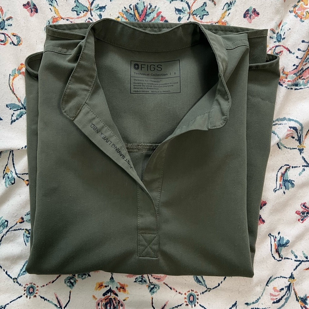Figs Scrubs Set. Olive green in color.